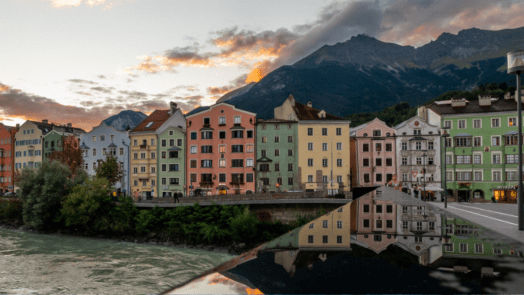 Maisons colorées de Innsbruck Mariahilf